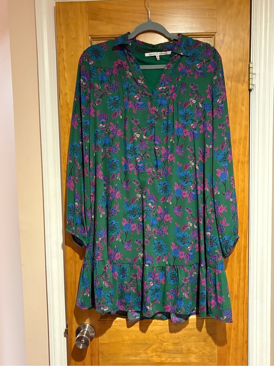 Collective Concepts Dresses & Skirts - Collective Concepts Green Floral Tunic with Pink & Blue Blooms